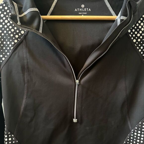 Athleta Workout Pullover 1/4 Zip - Picture 7 of 7